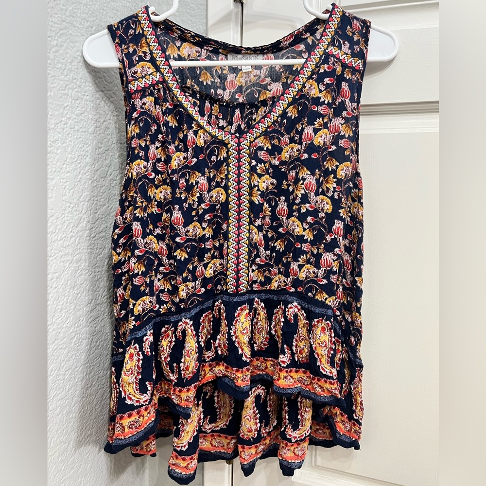 Gorgeous hi lo boho style blouse